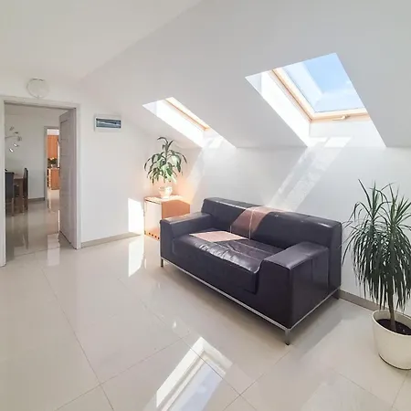 Cozy In With Wifi Appartement *